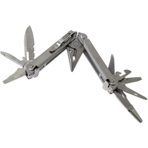 Мультитул Leatherman Free P2 синтетический чехол, картонна коробка (832638)