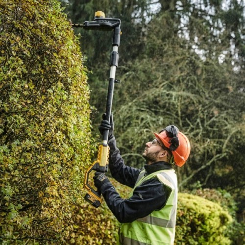 Кущоріз DeWALT зі штангою, 18V, 55 см (без АКБ та ЗП) (DCMPH566N)