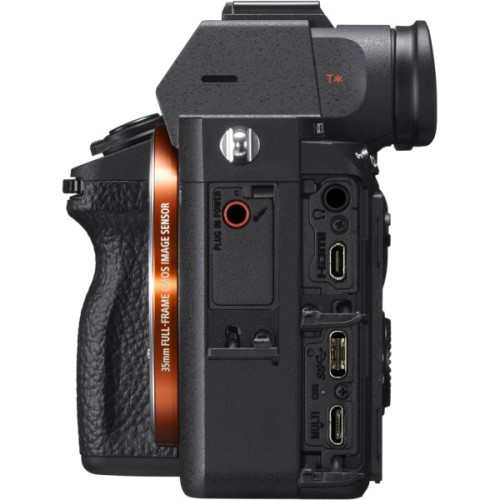 Цифровий фотоапарат Sony Alpha 7M3 28-70mm II Kit Black (ILCE7M3MB.CEC)