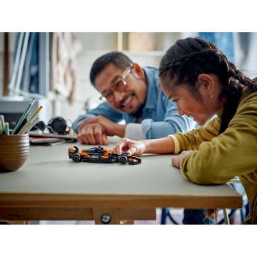 Конструктор LEGO Speed Champions Автомобіль для перегонів McLaren F1 Team MCL38 (77251)