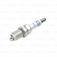 Свічка запалювання Bosch 0 242 235 797
