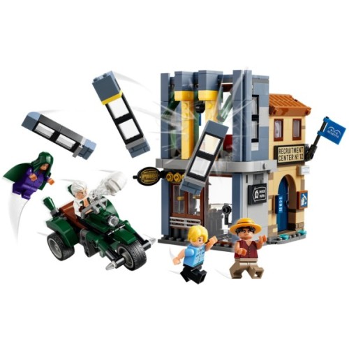 Конструктор LEGO One Piece Сутичка з капітаном Смокером (75642-)
