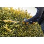 Кущоріз DeWALT акумуляторний, 18V, ніж 55 см, до 19 мм, 5Ah (DCMHT562P1)