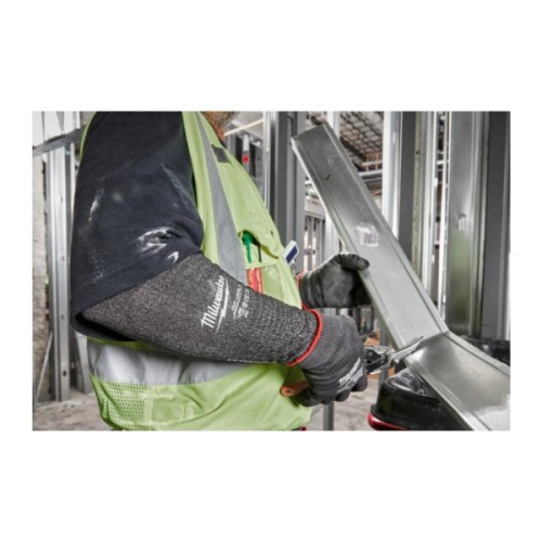 Нарукавники захисні Milwaukee з рівнем опору порізам E, 40 см (4932479936)