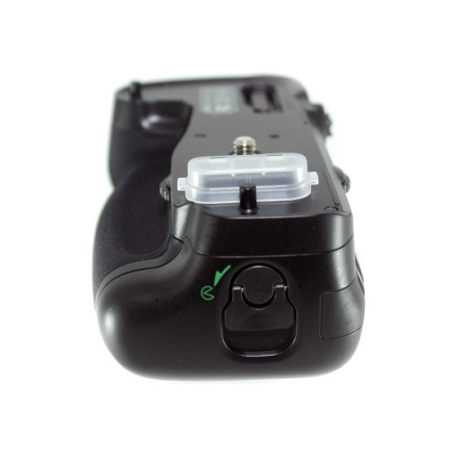 Батарейний блок Meike Nikon D750 (MK-DR750 MB-D16) (DV00BG0051)