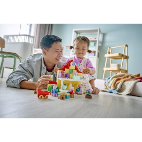 Конструктор LEGO DUPLO Peppa Pig Сімейний будинок (10467)