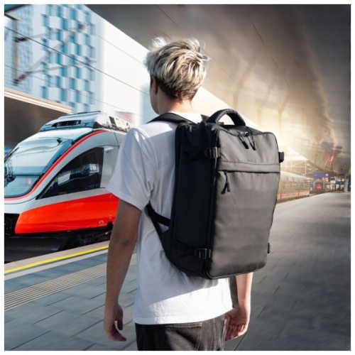 Рюкзак туристичний Schwarzwolf Paludi 20L чорний (F3524300AJ3)