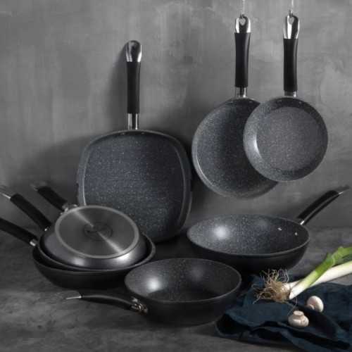 Сковорода MasterPro Home edition, Вок з кришкою, 28 см (BGMP-3289-BK)