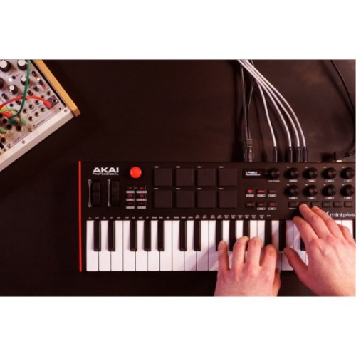 MIDI-клавіатура Akai MPK Mini Plus (233836)