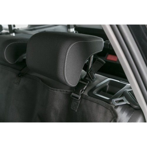 Килимок для тварин Trixie захисний в авто 1.55х1.30 м Чорний (4011905132037)