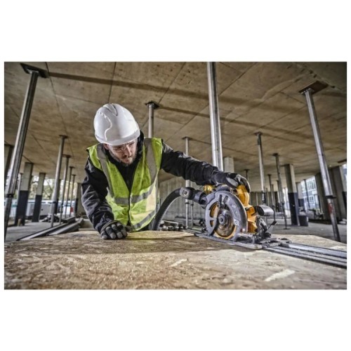 Дискова пила DeWALT 54В XR FLEXVOLT Li-lon, диск 190х30 мм, 3.7 кг, TSTAK (без АКБ та ЗП) (DCS579NT)