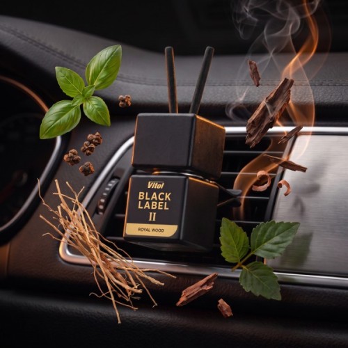 Ароматизатор для автомобіля Vitol Black Label Royal Wood II 8мл (V230402)