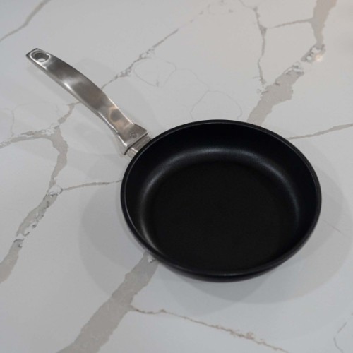 Сковорода Swiss Diamond CXD Induction 20 см (CXD6420i)