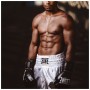 Боксерські рукавички Leone GN111 The Greatest Black 14 унцій (GN111_Black_14oz)
