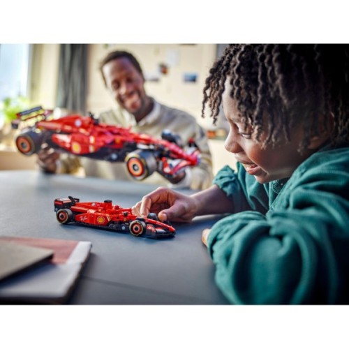 Конструктор LEGO Technic Автомобіль F1 Ferrari SF-24 (42207)