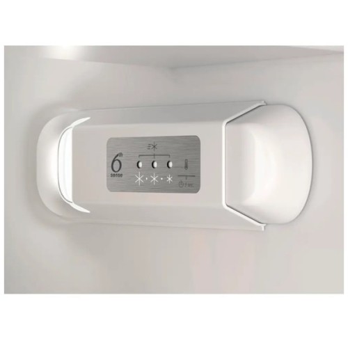 Холодильник Whirlpool WHC20D011B1